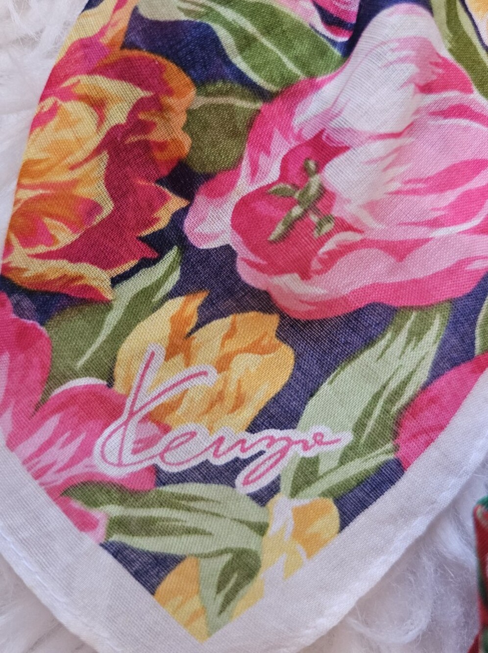 Kenzo: Pick 1 Vintage Scarf/Charm - Picture 8 of 12